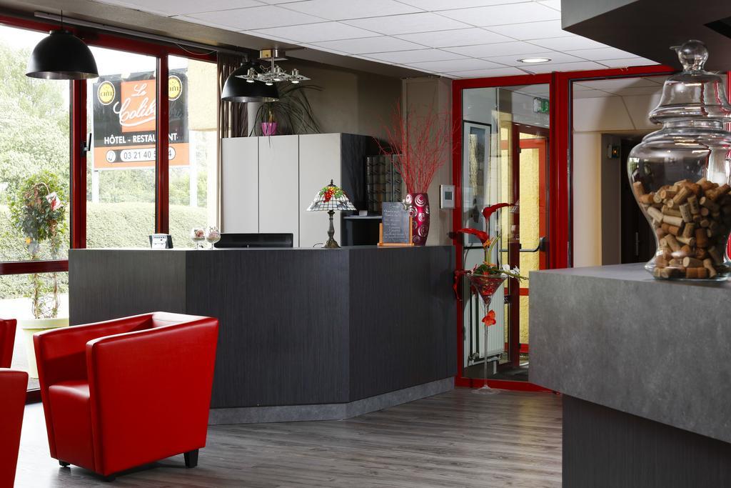 Hotel Restaurant Le Colibri Douvrin Exterior photo